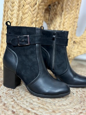 Botas negra