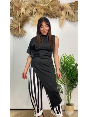 Camiseta asimétrica