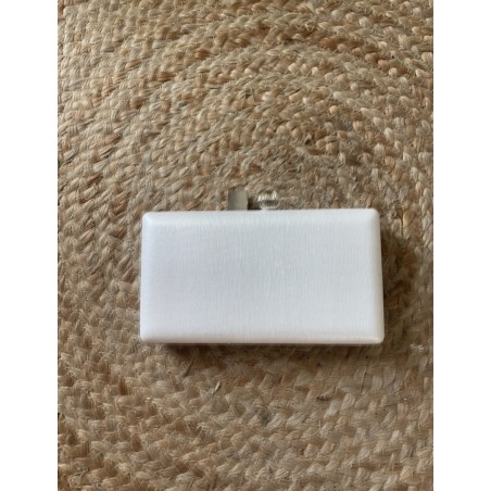 Cartera blanca