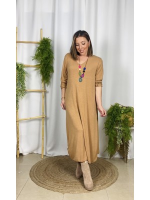 Vestido collar camel